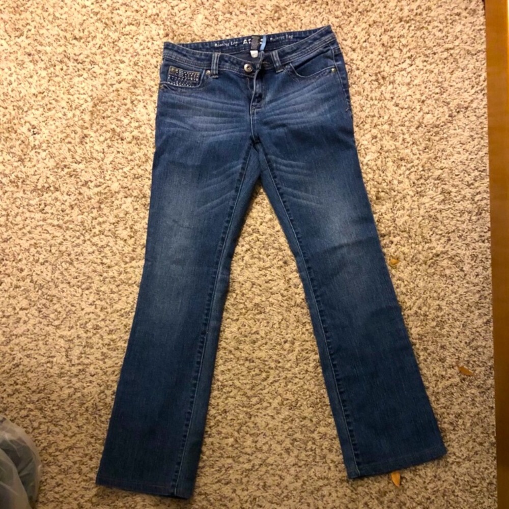 Apt 9 jeans, bootcut, size 6